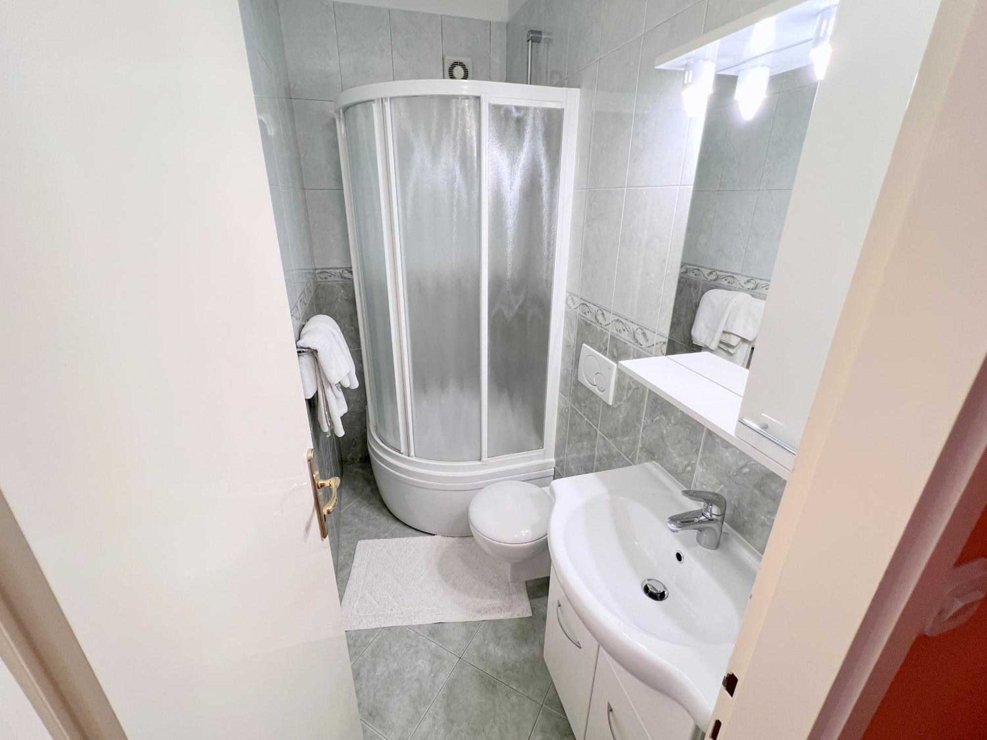 Bed & Breakfast Rab Palit Экстерьер фото